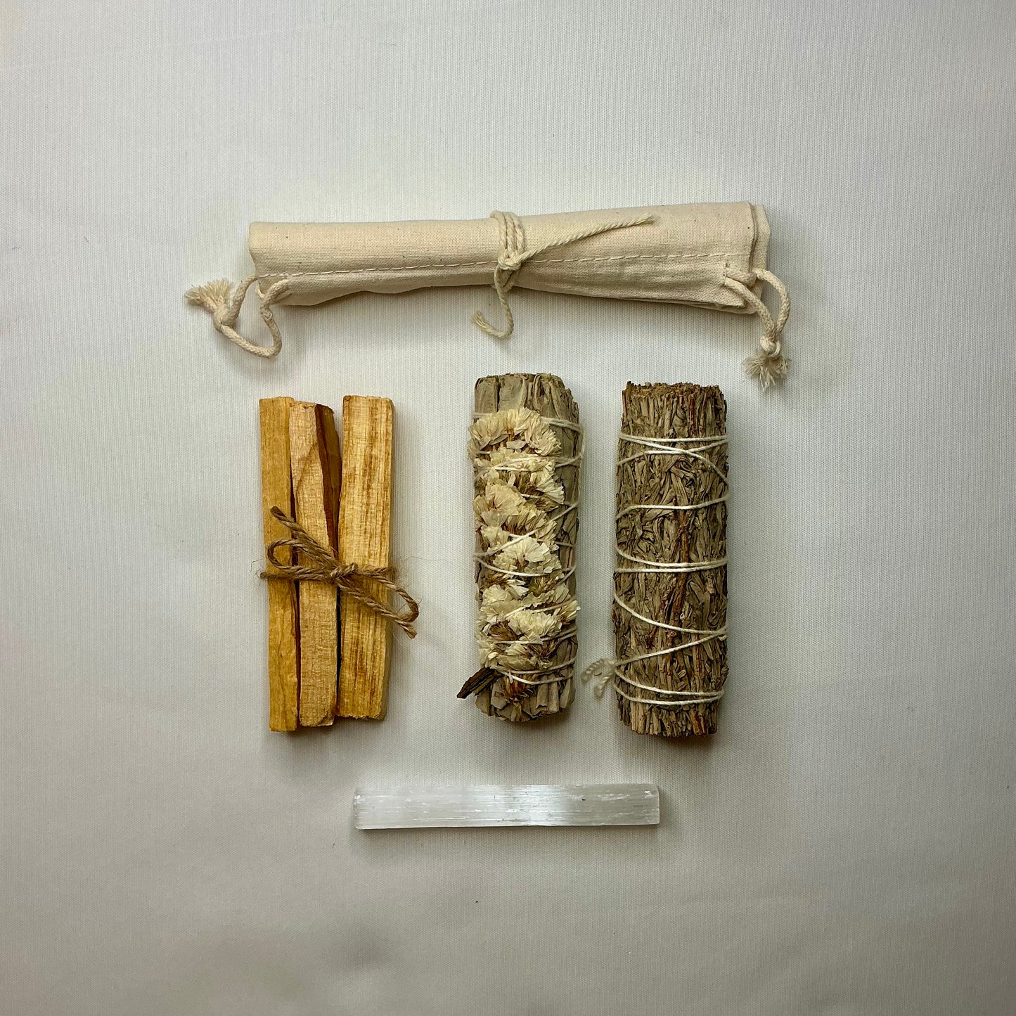 THE LUXURY AURA AND HOME CLEANSE KIT